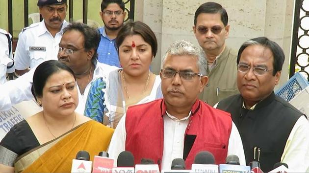 Bengal BJP chief and former RSS pracharak Dilip Ghosh (centre) said that Bengal CM Mamata Banerjee had lost her mind after the demonetisation drive and that was the reason behind her recent visits to Delhi and Patna. (Facebook/ dilipghoshbjp) Bengal BJP chief and former RSS pracharak Dilip Ghosh (centre) said that Bengal CM Mamata Banerjee had lost her mind after the demonetisation drive and that was the reason behind her recent visits to Delhi and Patna. (Facebook/ dilipghoshbjp)