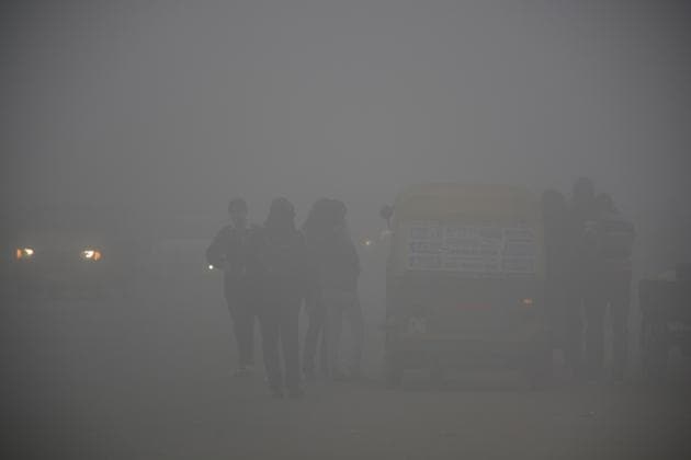 A report says that 811 flights were affected because the airlines were not prepared and 97 were affected because of the weather at Delhi airport during the first three days of dense fog. A report says that 811 flights were affected because the airlines were not prepared and 97 were affected because of the weather at Delhi airport during the first three days of dense fog.