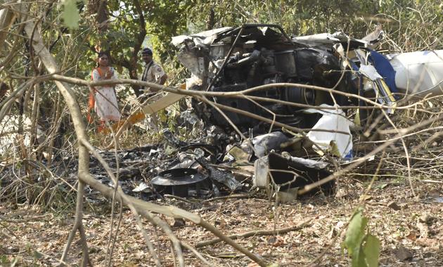 One person died and three others were injured when a helicopter crashed in Aarey Colony in Mumbai’s Goregaon on Sunday (HT File Photo) One person died and three others were injured when a helicopter crashed in Aarey Colony in Mumbai’s Goregaon on Sunday (HT File Photo)