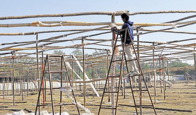 Large sheds are being erected on the premises of Government Arts and Commerce College for ABVP meet to be held between in Indore later this month. (HShankar Mourya/HT file) Large sheds are being erected on the premises of Government Arts and Commerce College for ABVP meet to be held between in Indore later this month. (HShankar Mourya/HT file)