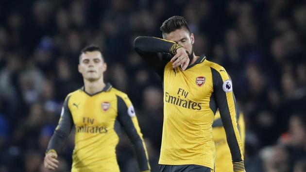 Arsenal's Olivier Giroud looks dejected after Everton's Ashley Williams scored the winner . (REUTERS) Arsenal's Olivier Giroud looks dejected after Everton's Ashley Williams scored the winner . (REUTERS)