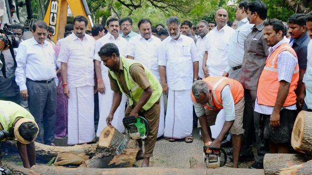 With the storm disrupting electrical lines, internet services and mobile telephony in Tamil Nadu districts, the breakdown added to the sufferings of thousands of people already reeling under the impact of demonetisation of high-value currency. (PTI) With the storm disrupting electrical lines, internet services and mobile telephony in Tamil Nadu districts, the breakdown added to the sufferings of thousands of people already reeling under the impact of demonetisation of high-value currency. (PTI)