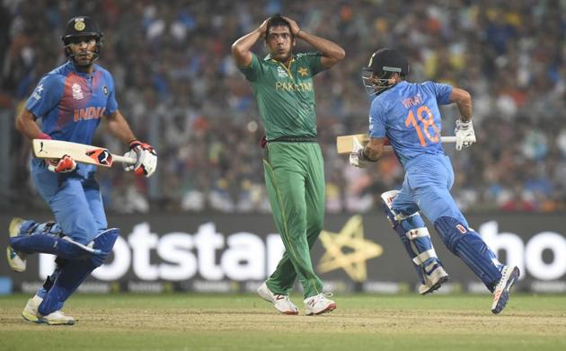 India and Pakistan last met in the T20 World Cup earlier this year. India won the meeting at Eden Gardens. (Ashok Nath Dey/HT FILE) India and Pakistan last met in the T20 World Cup earlier this year. India won the meeting at Eden Gardens. (Ashok Nath Dey/HT FILE)