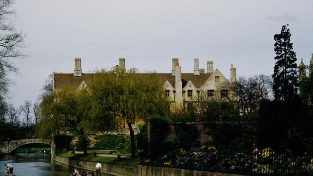 A view across the River Cam towards Queens' College, Cambridge, circa 1960. (Getty Images) A view across the River Cam towards Queens' College, Cambridge, circa 1960. (Getty Images)