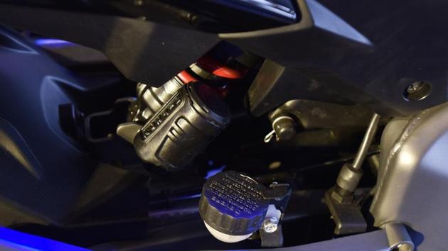 It’s base price is starts at Rs 1.36 lakh and Rs 1.50 lakh for the variant with the ABS system available in midnight blue, Twilight plum and Moon white. (Sanjeev Verma/HT PHOTO)