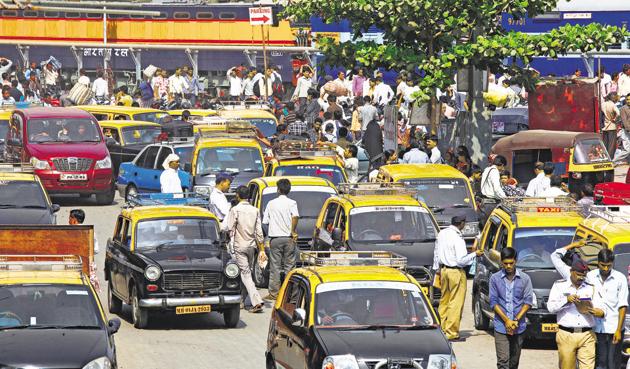 Mumbai taxi rules: Centre and state regulations differ | Hindustan Times