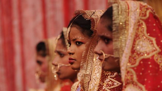 A majority of the fund comes from our organisation and the remaining amount was received from various philanthropists in Noida, an organiser with the Bharat Vikas Parishad said. (Burhaan Kinu/HT PHOTO) 
