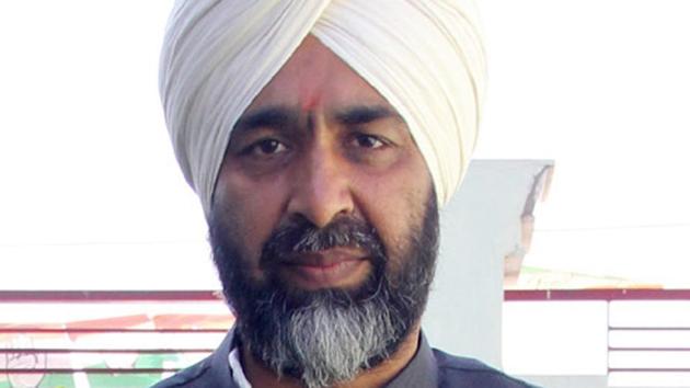 Manpreet Singh Badal, who is yet to start his formal campaign, has stepped up activity across the city.(HT File Photo)