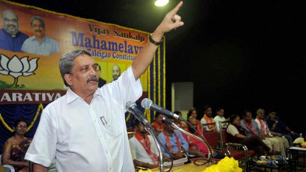 Union defence minister Mahonar Parrikar addresses BJP party's Vijay Sankalp Rally at Taleigao in Goa on Saturday. (PTI Photo) Union defence minister Mahonar Parrikar addresses BJP party's Vijay Sankalp Rally at Taleigao in Goa on Saturday. (PTI Photo)
