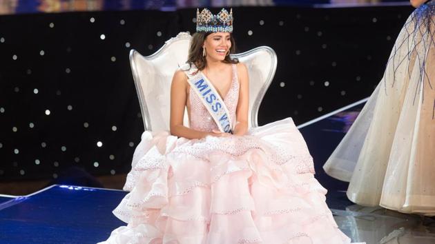Miss Puerto Rico Stephanie Del Valle reacts after being crowned Miss World during the pageant’s grand final at the MGM National Harbor. (Zach Gibson/AFP)