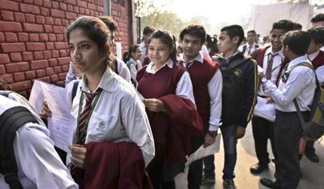 The CBSE board has withdrawn its optional policy, making 10th public exams mandatory from 2018. Added to this, the board intends to extend third language lessons till class 10, and the language will have to be India. (Vipin Kumar/ HT File Photo) The CBSE board has withdrawn its optional policy, making 10th public exams mandatory from 2018. Added to this, the board intends to extend third language lessons till class 10, and the language will have to be India. (Vipin Kumar/ HT File Photo)