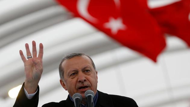Turkish President Tayyip Erdogan makes a speech during the opening ceremony of Eurasia Tunnel in Istanbul, Turkey. (REUTERS) Turkish President Tayyip Erdogan makes a speech during the opening ceremony of Eurasia Tunnel in Istanbul, Turkey. (REUTERS)
