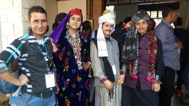 Kashmiri delegation at National Bal Rang fest in Bhopal. (HT photo) Kashmiri delegation at National Bal Rang fest in Bhopal. (HT photo)