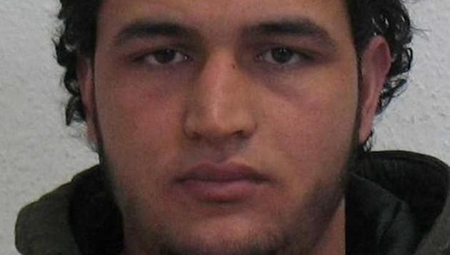 Bild newspaper cited an anti-terrorism investigator as saying that it was clear in spring that the Tunisian suspect - 24-year-old Anis Amri - was looking for accomplices for an attack and was interested in weapons. (Reuters) Bild newspaper cited an anti-terrorism investigator as saying that it was clear in spring that the Tunisian suspect - 24-year-old Anis Amri - was looking for accomplices for an attack and was interested in weapons. (Reuters)