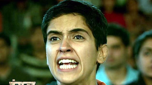 Sanya Malhotra plays Babita Phogat in Dangal. Sanya Malhotra plays Babita Phogat in Dangal.