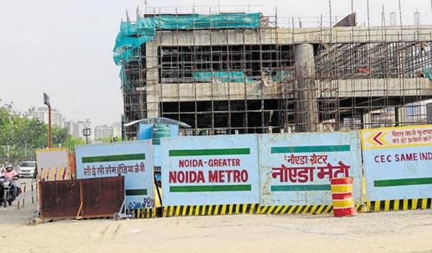 The Noida Authority approved the funding pattern of Noida–Greater Noida Metro Rail Project at its Board meeting in Lucknow.(HT File Photo) The Noida Authority approved the funding pattern of Noida–Greater Noida Metro Rail Project at its Board meeting in Lucknow.(HT File Photo)