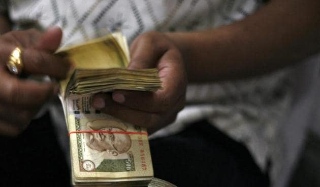 While defunct twin high-value currency notes worth Rs 6 lakh were exchanged with existing new ones at Habibganj railway station, Rs 5 lakh was parked and converted into new currency at Bhopal railway station.(Pic for representation) While defunct twin high-value currency notes worth Rs 6 lakh were exchanged with existing new ones at Habibganj railway station, Rs 5 lakh was parked and converted into new currency at Bhopal railway station.(Pic for representation)