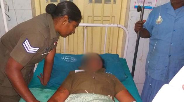 A police constable in Tamil Nadu suffered injuries on her face and hand after being attacked with acid by unidentified persons. (ANI Photo/Twitter) A police constable in Tamil Nadu suffered injuries on her face and hand after being attacked with acid by unidentified persons. (ANI Photo/Twitter)