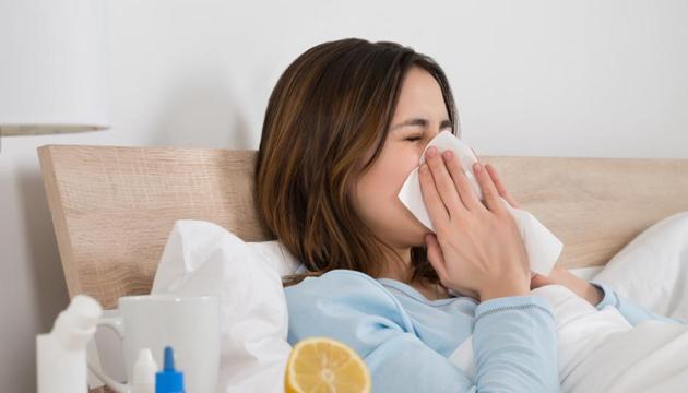 Low immunity levels make people prone to cough and cold in winter.(Shutterstock)