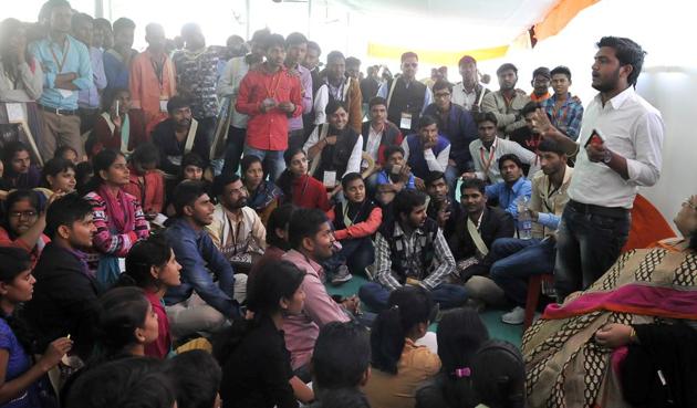 Students listen to a fellow participant at the ABVP’s conference in Indore on Sunday.(Arun Mondhe/HT) Students listen to a fellow participant at the ABVP’s conference in Indore on Sunday.(Arun Mondhe/HT)