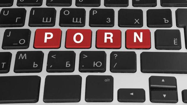 Official data shows a 100% increase in online child pornography cases between 2013-2014. A 2007 government survey report said 4.46% of 12,000 kids had been photographed in the nude.(Shutterstock)