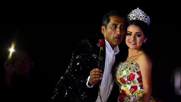 Rubi Ibarra poses during her 15th birthday celebrations in Villa Guadalupe, San Luis Potosi State.(AFP Photo) Rubi Ibarra poses during her 15th birthday celebrations in Villa Guadalupe, San Luis Potosi State.(AFP Photo)