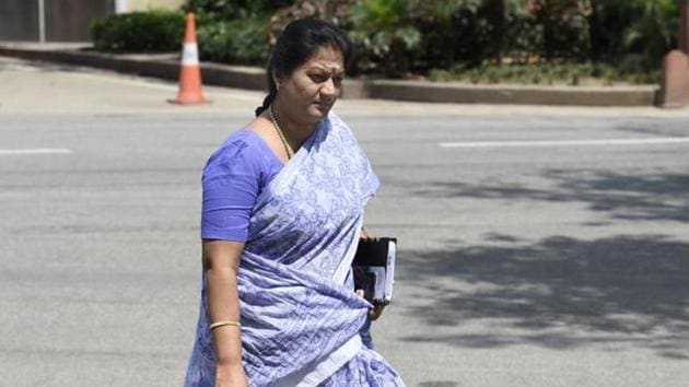 Sasikala Pushpa was expelled from the AIADMK but she did not resign from the Rajya Sabha. (HT File Photo) Sasikala Pushpa was expelled from the AIADMK but she did not resign from the Rajya Sabha. (HT File Photo)