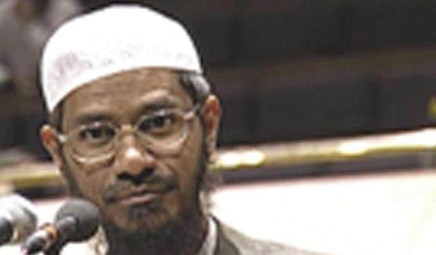 The new year is likely to bring in more trouble for controversial televangelist Dr Zakir Naik. Reason: The Enforcement Directorate (ED) is to register a Prevention of Money Laundering (PMLA) case.(HT)