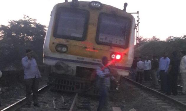 The mishap occurred due to a rail fracture around 5.30 am on Thursday(HT Photo) The mishap occurred due to a rail fracture around 5.30 am on Thursday(HT Photo)