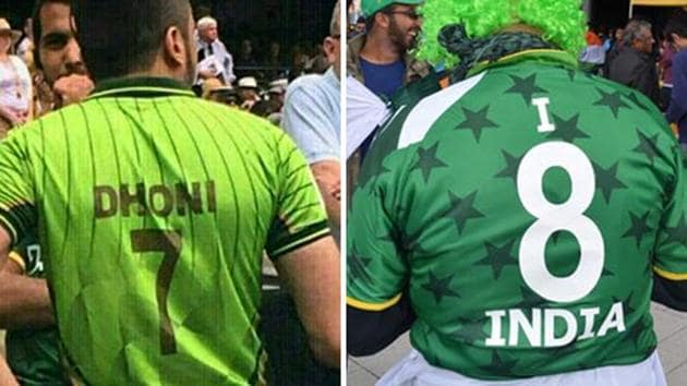 Two sides of the same coin: Pakistani cricket fans clearly have a love-hate relationship with Indian cricket team and its top players. While a Pakistani fan wore a Dhoni shirt at the MCG earlier this week, another wore a not-so-friendly shirt ahead of the India vs Pakistan ICC Champions Trophy match in Edgbaston in 2013(HT Photo)
