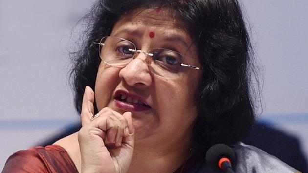 SBI chairman Arundhati Bhattacharya feels a cashless economy will usher in efficiencies(PTI/file)