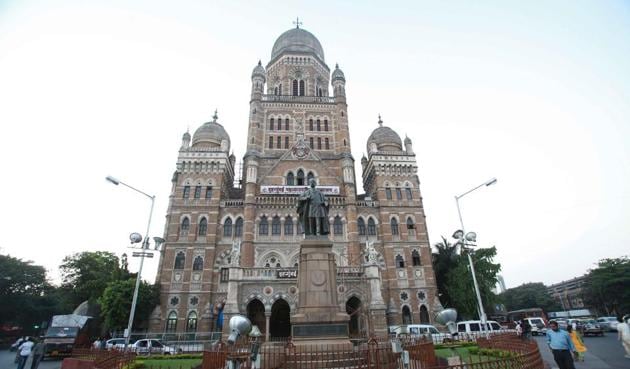 In August 2014, before the code of conduct for the Assembly elections, the BMC standing committee passed proposals worth Rs850 crore in 90 minutes. (HT file photo) In August 2014, before the code of conduct for the Assembly elections, the BMC standing committee passed proposals worth Rs850 crore in 90 minutes. (HT file photo)