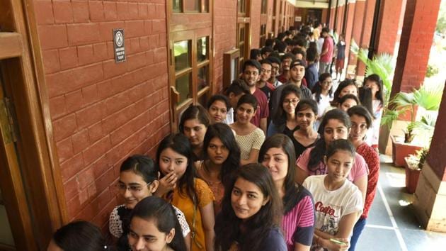 Acharya Narendra Dev College (ANDC) managed an A grade with 3.31 score, higher than that of St Stephen’s College. Acharya Narendra Dev College (ANDC) managed an A grade with 3.31 score, higher than that of St Stephen’s College.