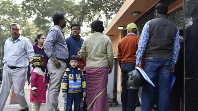 Constant changes in nursery admission guidelines have confused both the parents and schools.(Saumya Khandelwal/HT Photo)