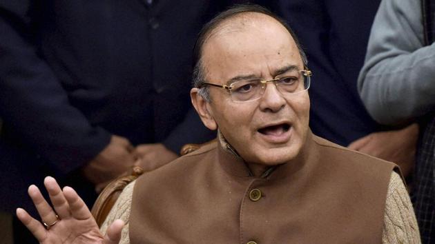 Union finance minister Arun Jaitley addressing a press conference in New Delhi on December 30.(PTI Photo)