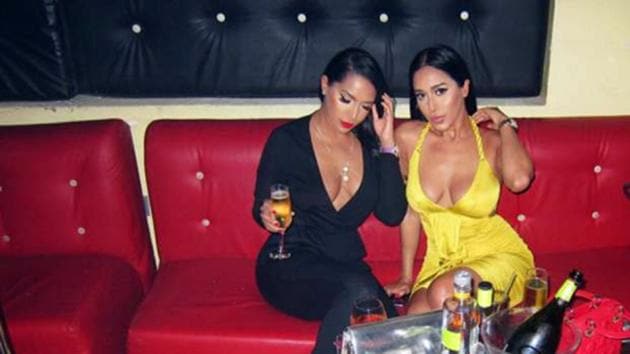 Kiranjot and Taranjot Matharoo, better known as Kiran and Jyoti, apologised for their actions in a video posted by a website in Nigeria.(Instagram) Kiranjot and Taranjot Matharoo, better known as Kiran and Jyoti, apologised for their actions in a video posted by a website in Nigeria.(Instagram)