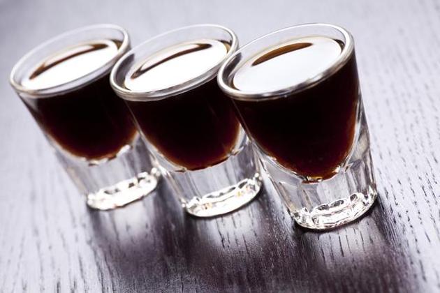 Uttar Pradesh Police have launched an operation against illicit liquor producers following the death of 18 men in Azamgarh district since Thursday night.((Representative photo)) Uttar Pradesh Police have launched an operation against illicit liquor producers following the death of 18 men in Azamgarh district since Thursday night.((Representative photo))