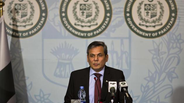 Pakistan foreign ministry spokesman Nafees Zakaria speaks during a weekly briefing in Islamabad, Pakistan.(AP photos) Pakistan foreign ministry spokesman Nafees Zakaria speaks during a weekly briefing in Islamabad, Pakistan.(AP photos)