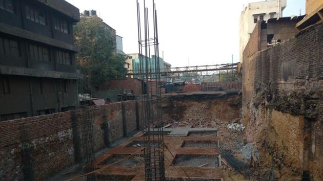 One person was killed and five others injured, when the wall of an under construction building collapsed in southeast Delhi’s Okhla Industrial area on Saturday morning.