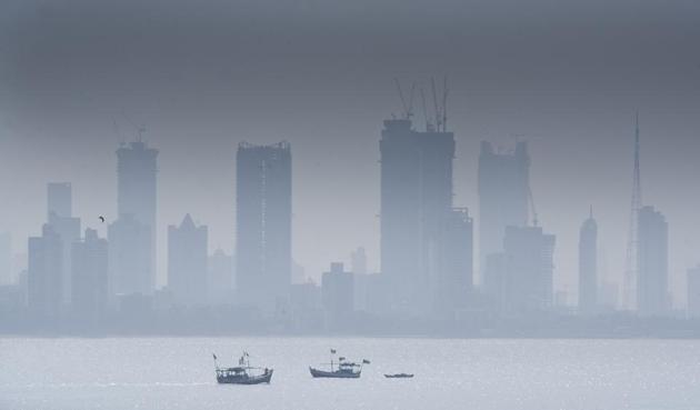 A pollution forecast has said the air quality in Mumbai over the next two days is expected to be ‘very poor’. (HT photo) A pollution forecast has said the air quality in Mumbai over the next two days is expected to be ‘very poor’. (HT photo)