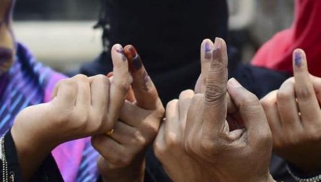 The mobile apps, he said, have features that will enable poll officials to get realtime information and data relating to polling (HT Representative Image) The mobile apps, he said, have features that will enable poll officials to get realtime information and data relating to polling (HT Representative Image)