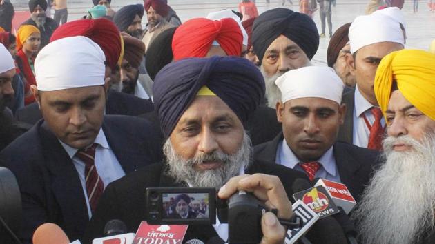 Punjab deputy chief minister Sukhbir Singh Badal addressing the media after paying obeisance at the Golden Temple in Amritsar on Saturday. (HT Photo) Punjab deputy chief minister Sukhbir Singh Badal addressing the media after paying obeisance at the Golden Temple in Amritsar on Saturday. (HT Photo)
