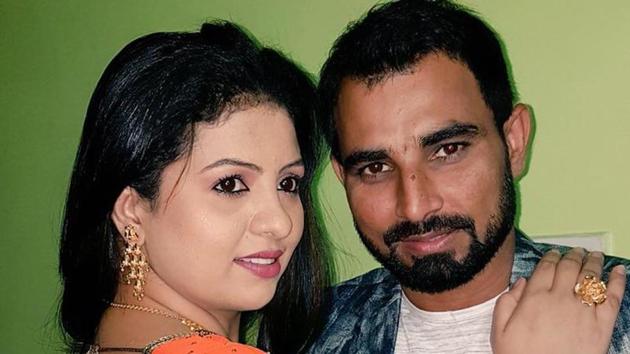 Mohammed Shami posted another picture on social media with his wife after being trolled for posting pictures with his family in western attire.(Mohammed Shami Facebook)