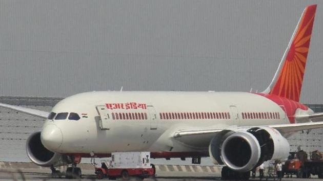 Air India will add 35 new aircraft to take the number of planes in the fleet to more than 170 .(HT file photo)