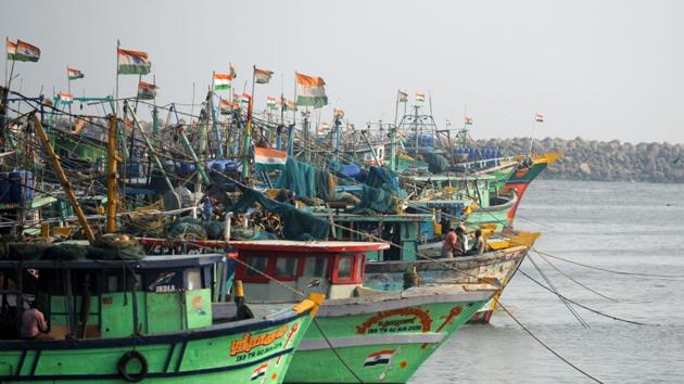 Ascertaining possibilities for cooperation in patrolling, release of apprehended fishing vessels and fishermen of both sides and promotion of deep sea fishing by providing tuna long liners to (Indian) fishermen will be the some areas of focus during the talks in Colombo.(AFP file photo)