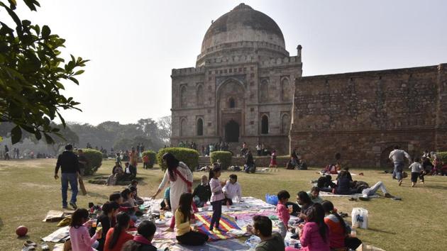 Over the last five years December month has been becoming progressively warmer in the Capital.(Sanjeev Verma/HT PHOTO)