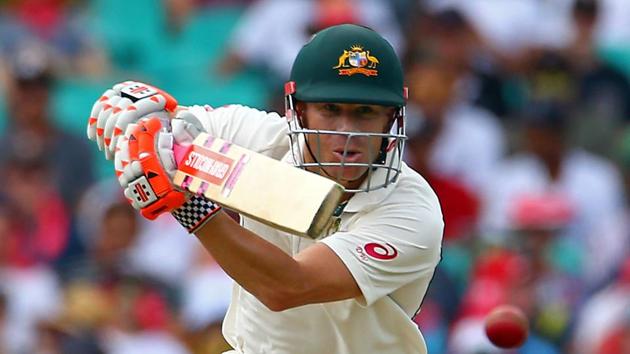 Australia arrived in Sydney aiming for a 3-0 whitewash and they won the toss to bat first against Pakistan. David Warner and Matt Renshaw gave Australia a rousing start. (REUTERS)
