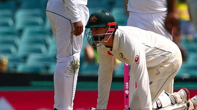 Renshaw suffered a blow on the helmet when he neared the 90s from Mohammad Amir but he was deemed fit to carry on batting. (REUTERS)