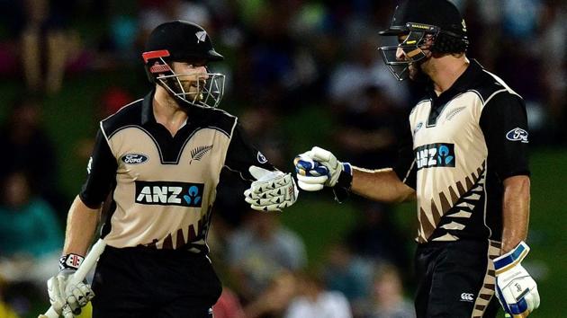 Kane Williamson smashed 73* and shared an 81-run stand with Colin de Grandhomme as New Zealand defeated Pakistan by six wickets in the first Twenty20 International in Napier. (AFP) Kane Williamson smashed 73* and shared an 81-run stand with Colin de Grandhomme as New Zealand defeated Pakistan by six wickets in the first Twenty20 International in Napier. (AFP)