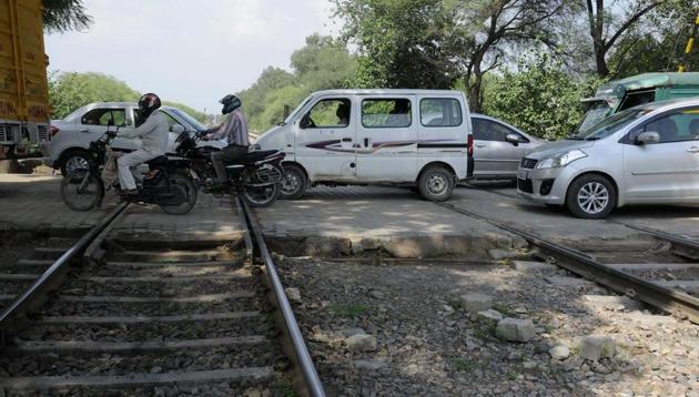 Bhopal recorded 68 deaths in accidents at railway crossings in 2015. (Pic for representation) Bhopal recorded 68 deaths in accidents at railway crossings in 2015. (Pic for representation)